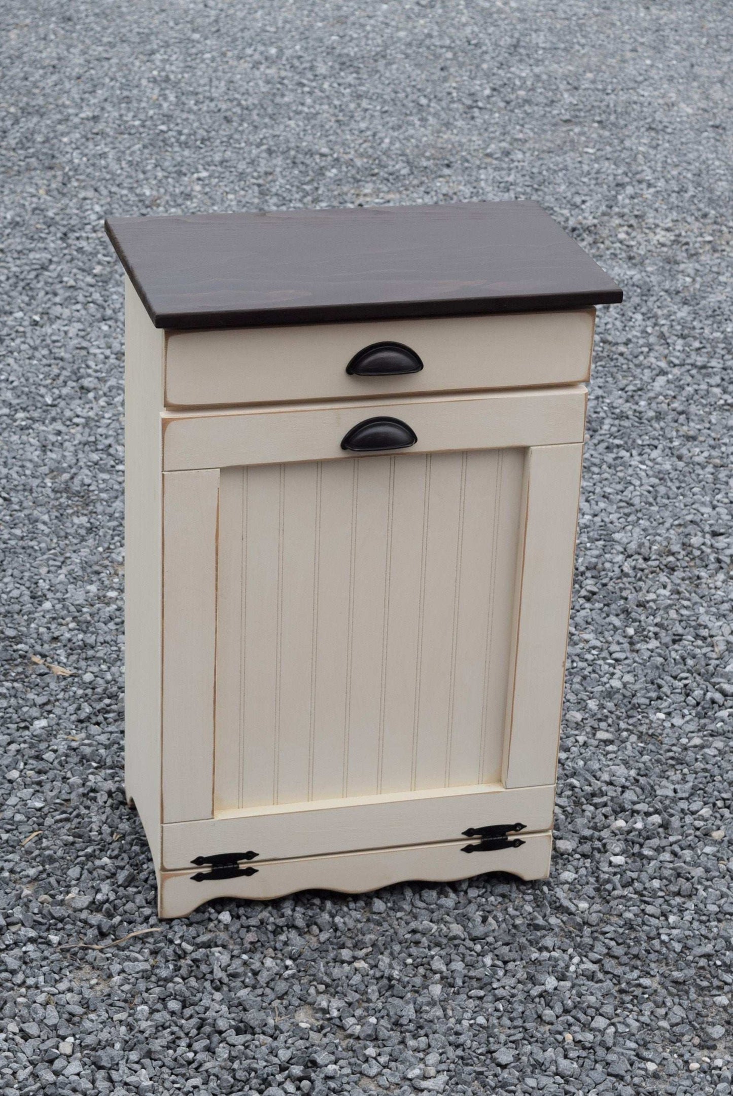 antique white and tobacco brown standard door trash bin