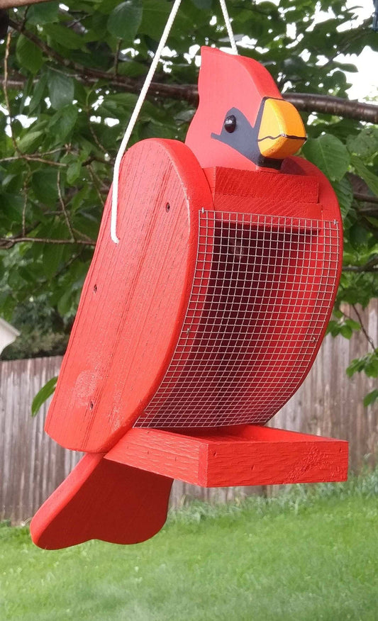 cardinal style bird feeder
