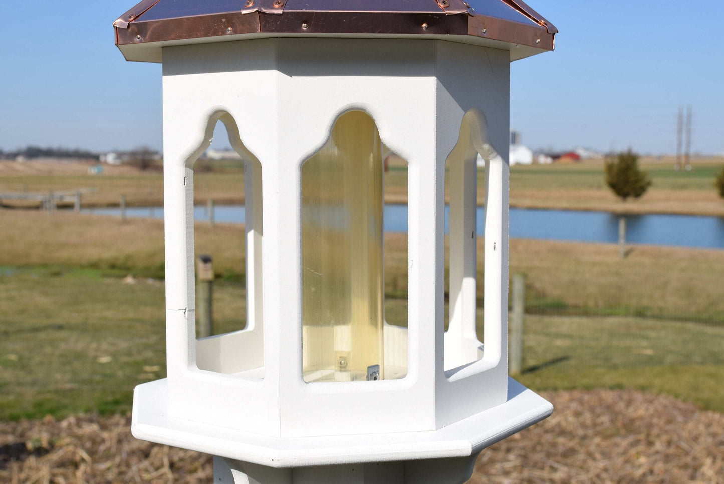 castle bird feeder close up