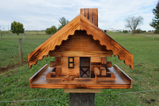 log cabin bird feeder