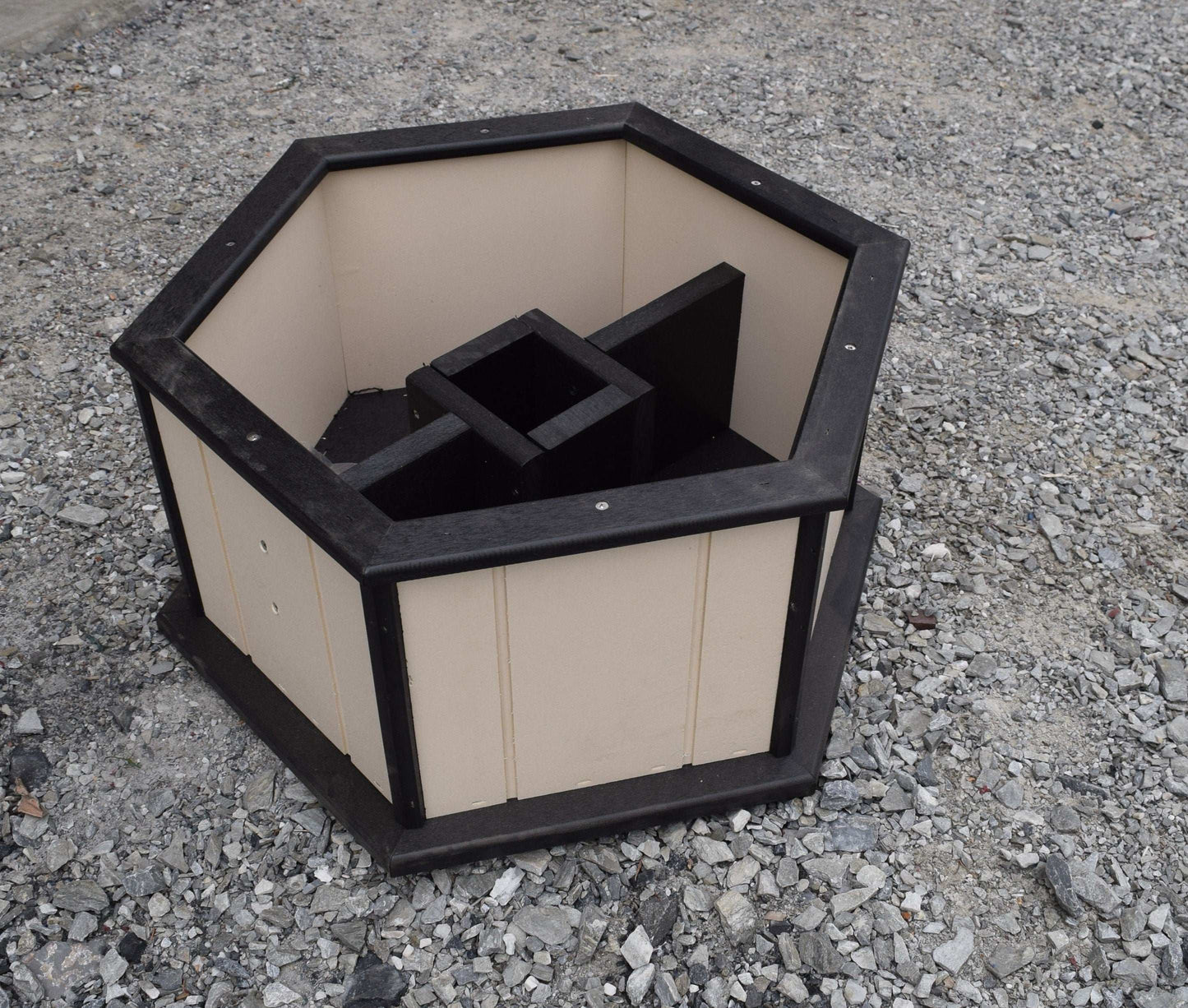 planter box ivory and black