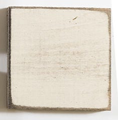 antique white color swatch