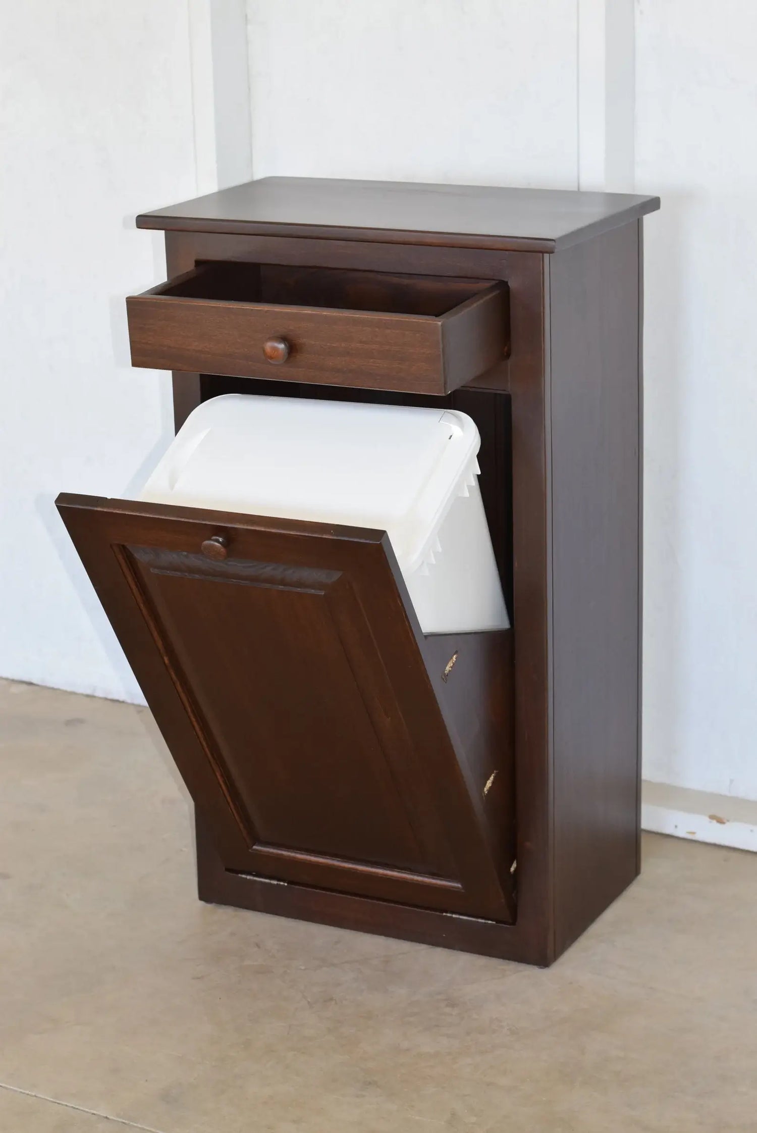 Pet Food Storage