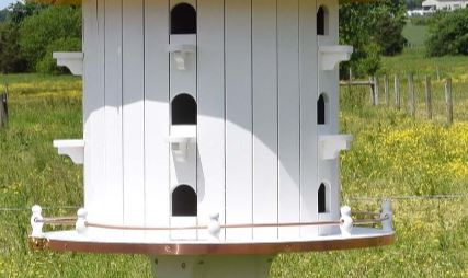 Extra large 15 holes Martin house BODY only.