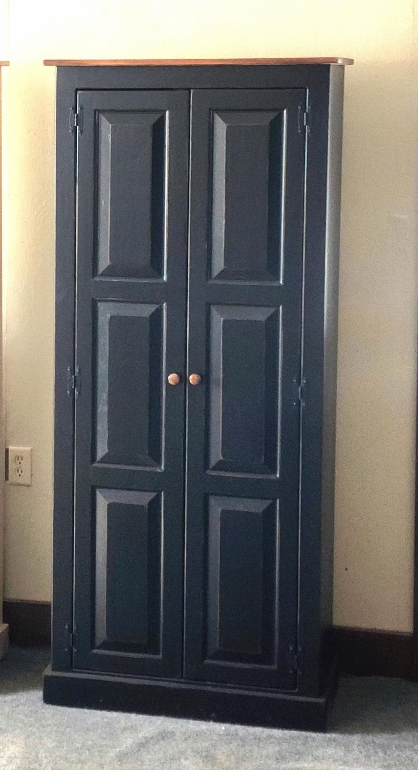 amish pantry cabinet